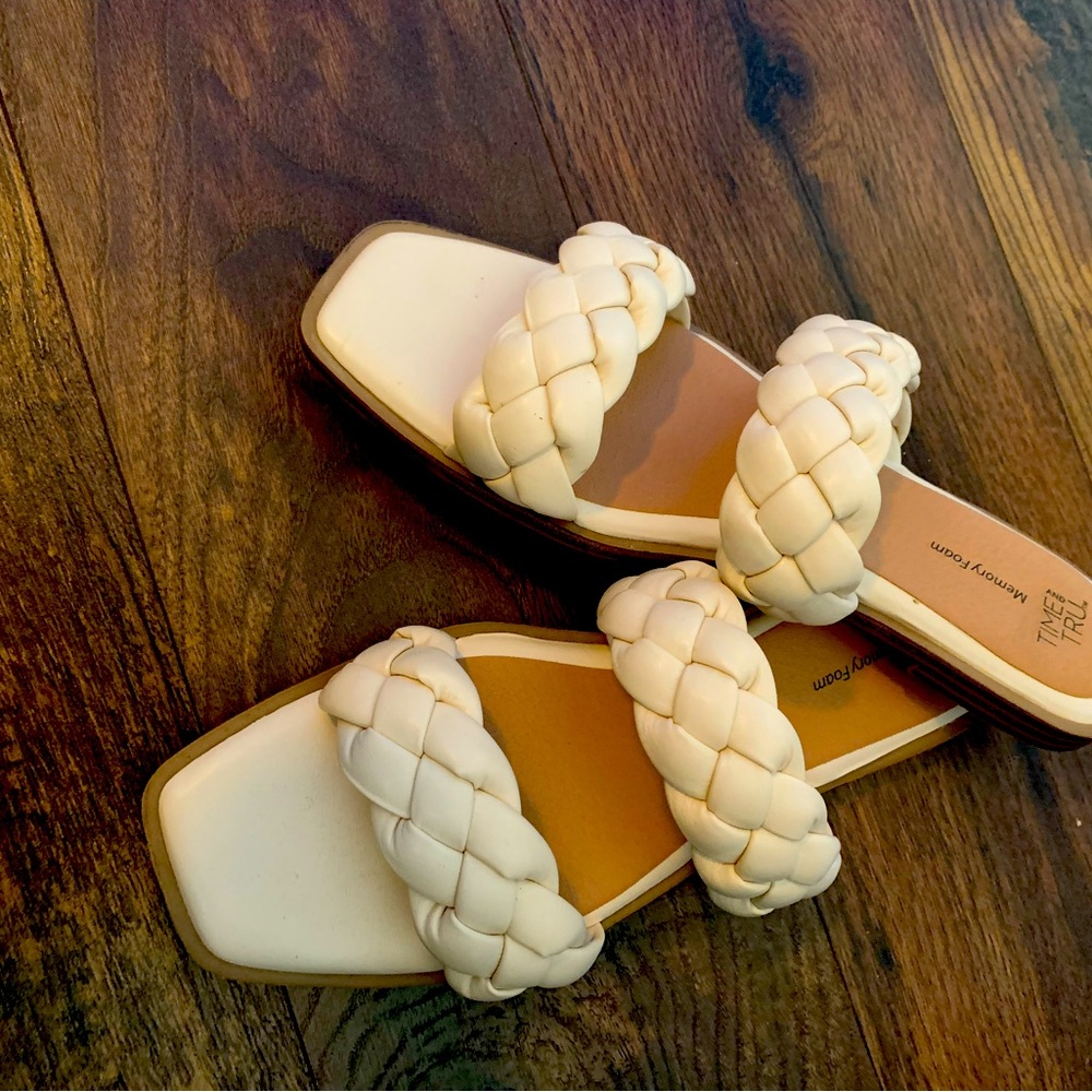 Time and Tru Ivory Braided Sandals